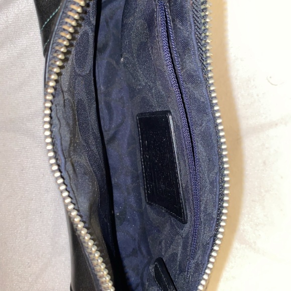 Black Leather Coach Shoulder Bag - Picture 4 of 6